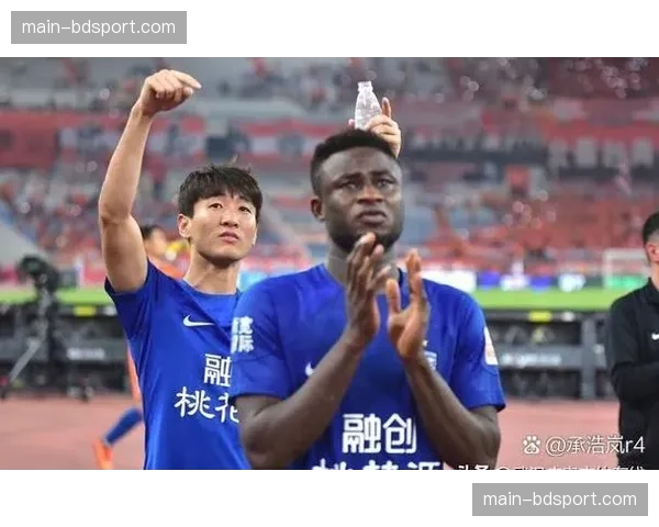 武汉三镇外援阿齐兹返回中国,结束国家队比赛任务 武汉三镇外援阿齐兹返回中国,结束国家队比赛任务